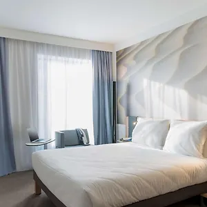 novotel-charleroi-centre.hotelsghent.com/
